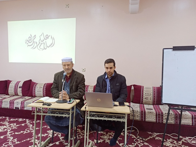 دورةً فكرية في إطار التكوين المتكامل للطالبات